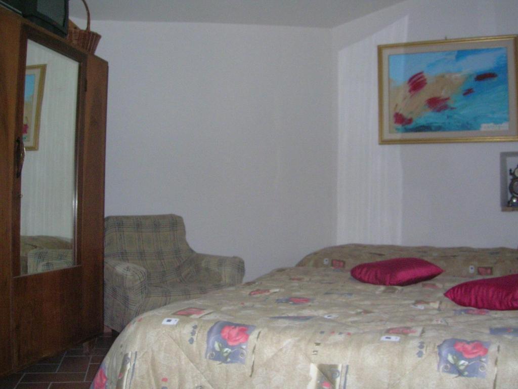 B&B La Terrazza Del Subasio อัสซิซี ห้อง รูปภาพ