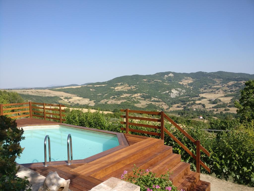B&B La Terrazza Del Subasio อัสซิซี ภายนอก รูปภาพ
